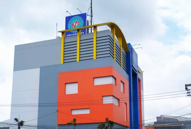 kampus ubsi karawang