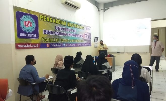 Dosen Universitas BSI Fakultas Teknik & Informatika Mengadakan Workshop Berbasis IT