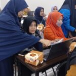 Abdi Masyarakat: Dosen BSI Tingkatkan Skill Microsoft Excel Penggerak PKK Karawang