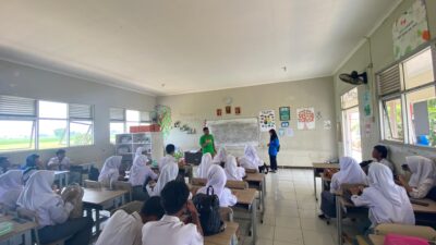 UBSI Kampus Cikampek Sosialisasikan Tiga Beasiswa Unggulan di SMAN 1 Banyusari