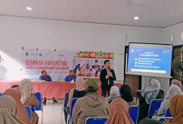 Seminar Parenting di SMAN 1 Lemahabang: Dorongan untuk Pendidikan Lebih Tinggi