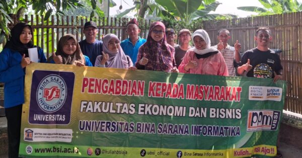 Pelatihan Manajemen Keuangan Dorong Peternak Lele Sumber Jaya Bekasi Capai Penjualan Maksimal
