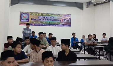 pelatihan literasi digital untuk santri
