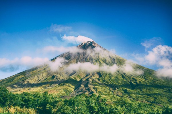 Civil Traveler: Menyatu dengan Alam dan Budaya Indonesia
