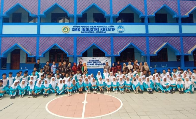 SMK Industri Kreatif: Sekolah Vokasi Modern Pencetak Generasi Siap Kerja dan Berdaya Saing Global