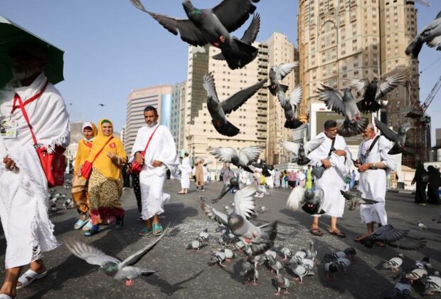 Umroh Backpacker: Antara Tren Hemat, Risiko Hukum, dan Pentingnya Kepatuhan Regulasi