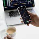 Literasi Istilah Saham sebagai Fondasi Pengambilan Keputusan Investasi di Era Digital