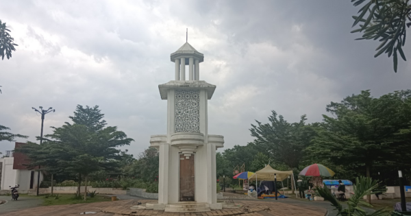 Alun-Alun Edu Forest Bekasi Jadi Favorit Warga Dua Hari Jelang Tahun Baru